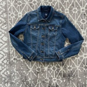 EUC Women's S Blue Denim Gap Jacket Button Down Collar 99% Cotton 1% spandex